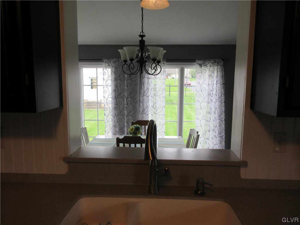 429 East Lawn Road Nazareth, PA 18064 - Photo 13 of 29 Gallery Image 13