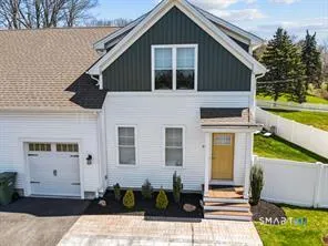 $400,000 | 644 Bartholomew Road, Unit 4, Middletown, CT 06457