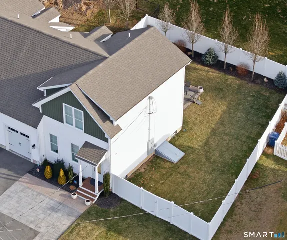 $400,000 | 644 Bartholomew Road, Unit 4, Middletown, CT 06457