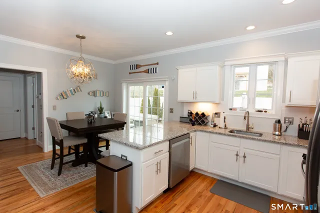 $400,000 | 644 Bartholomew Road, Unit 4, Middletown, CT 06457