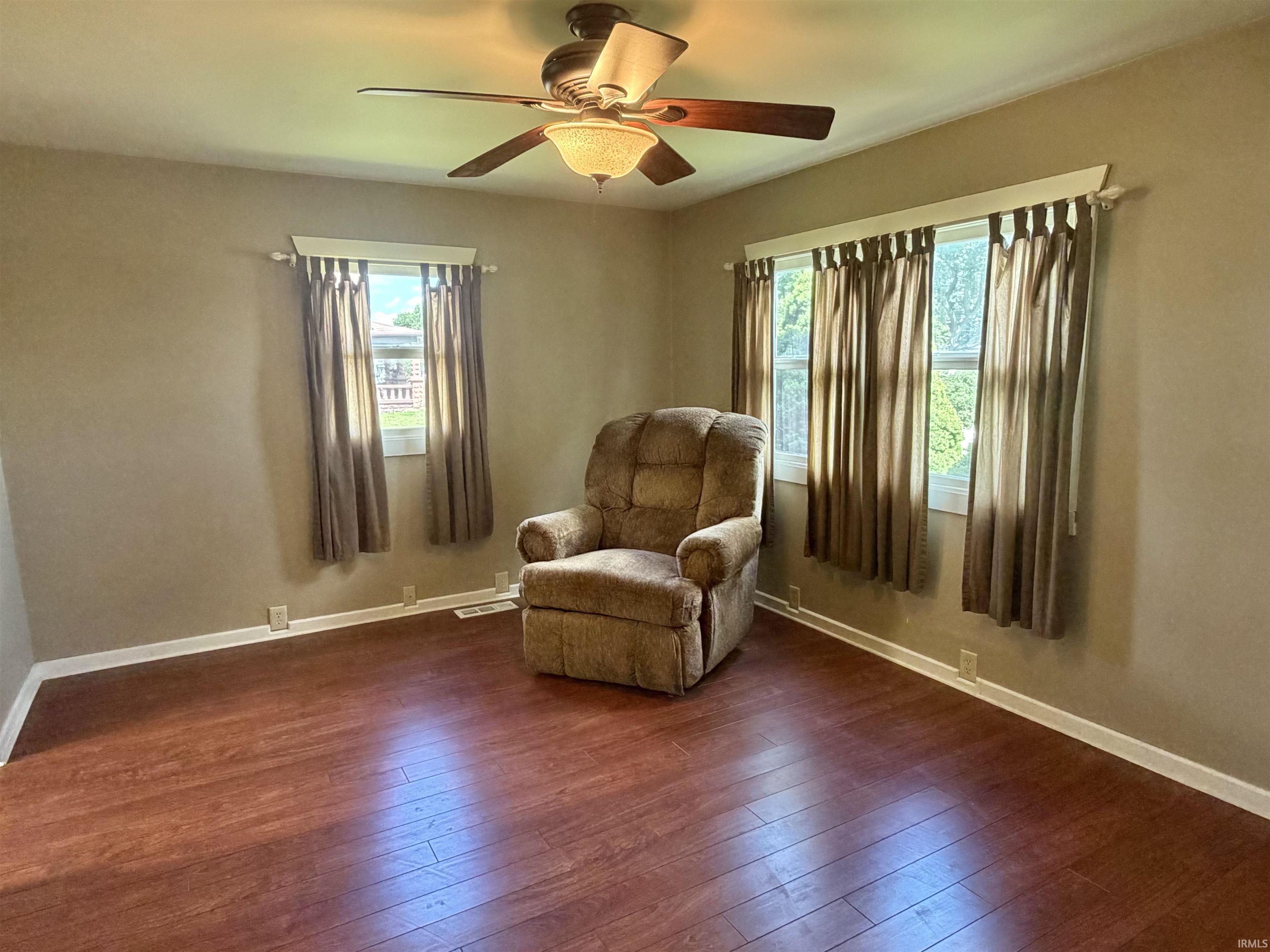 438 West 12th Street Peru, IN 46970 - Photo 3 of 15