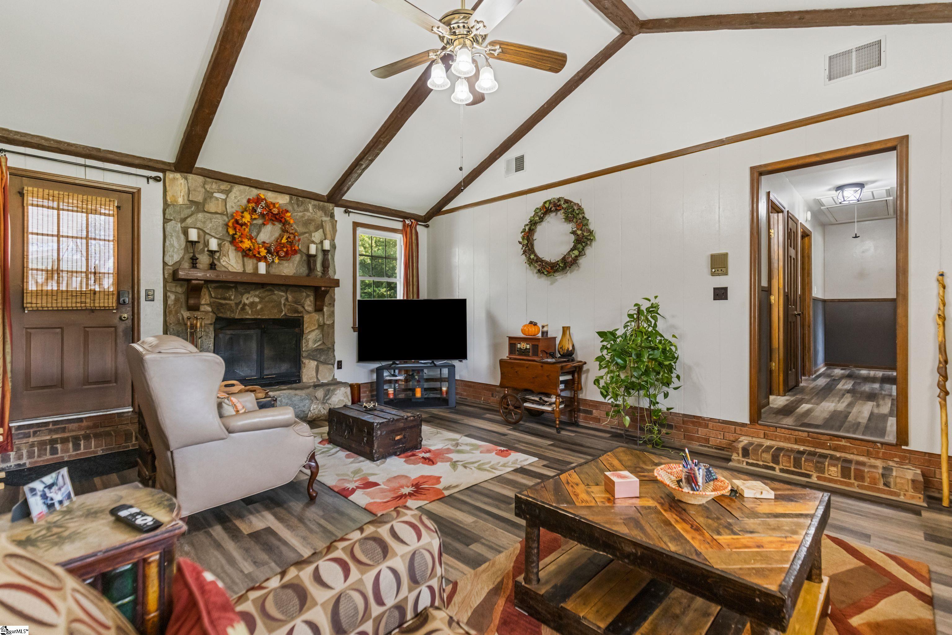 207 Green Ridge Drive Moore, SC 29369 - Photo 5 of 40