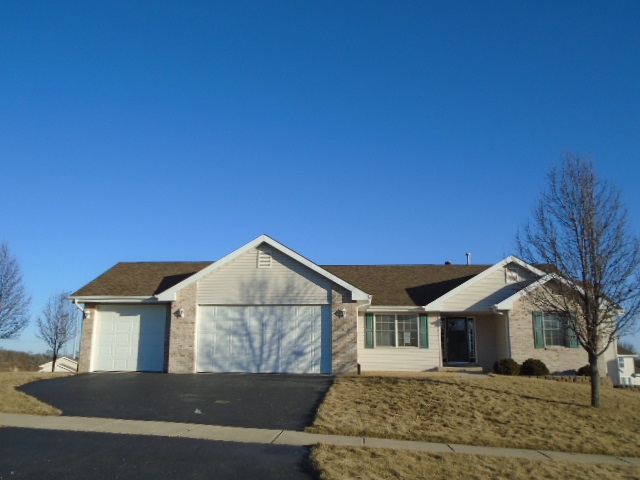 8629 Blue River Road Rockford, IL 61107 - Photo 1 of 19 Gallery Image 1