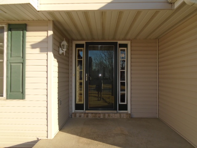 8629 Blue River Road Rockford, IL 61107 - Photo 2 of 19 Gallery Image 2