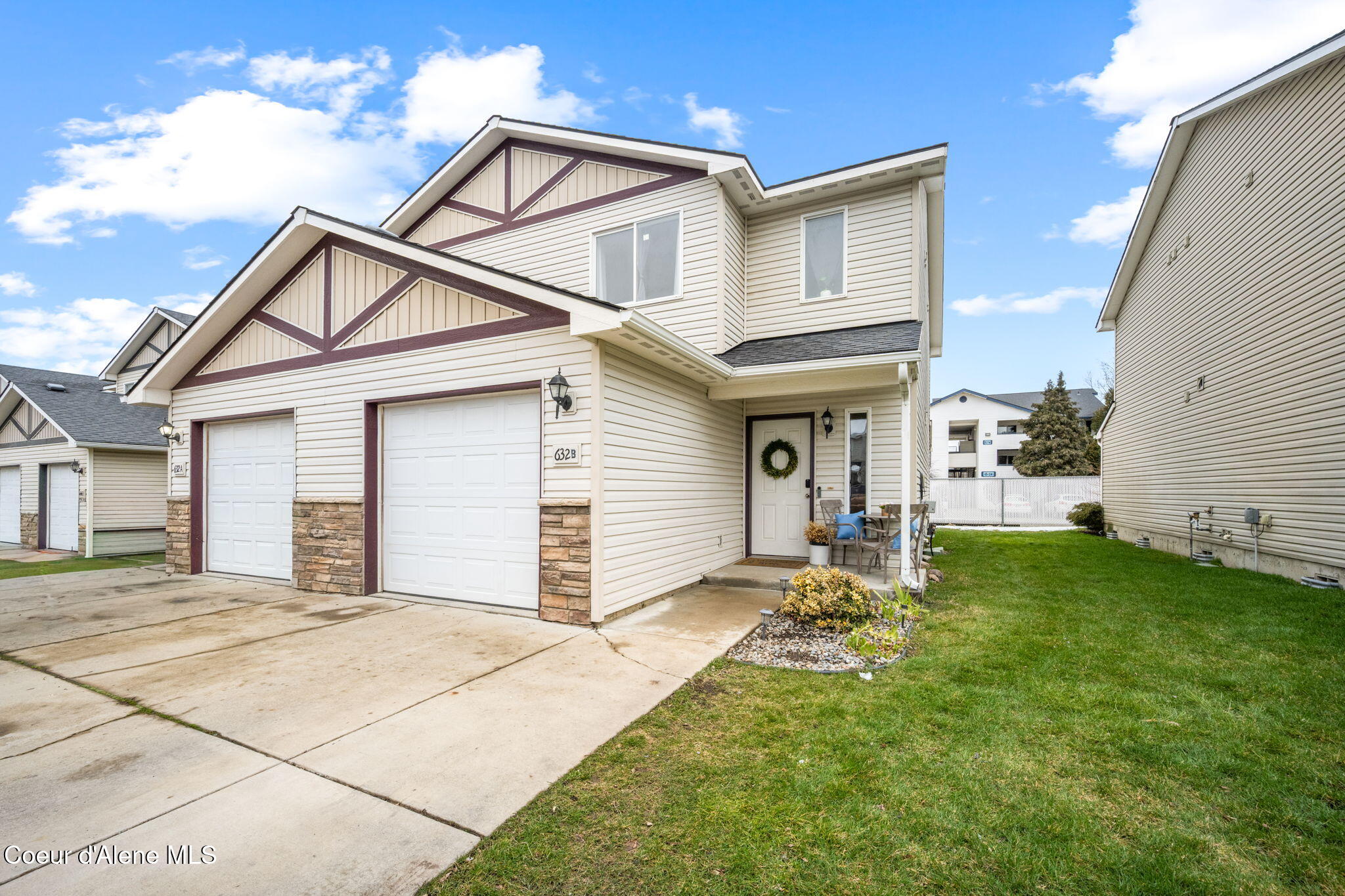 632 Hydra Place, Unit B Post Falls, ID 83854 - Photo 1 of 1 Front Exterior