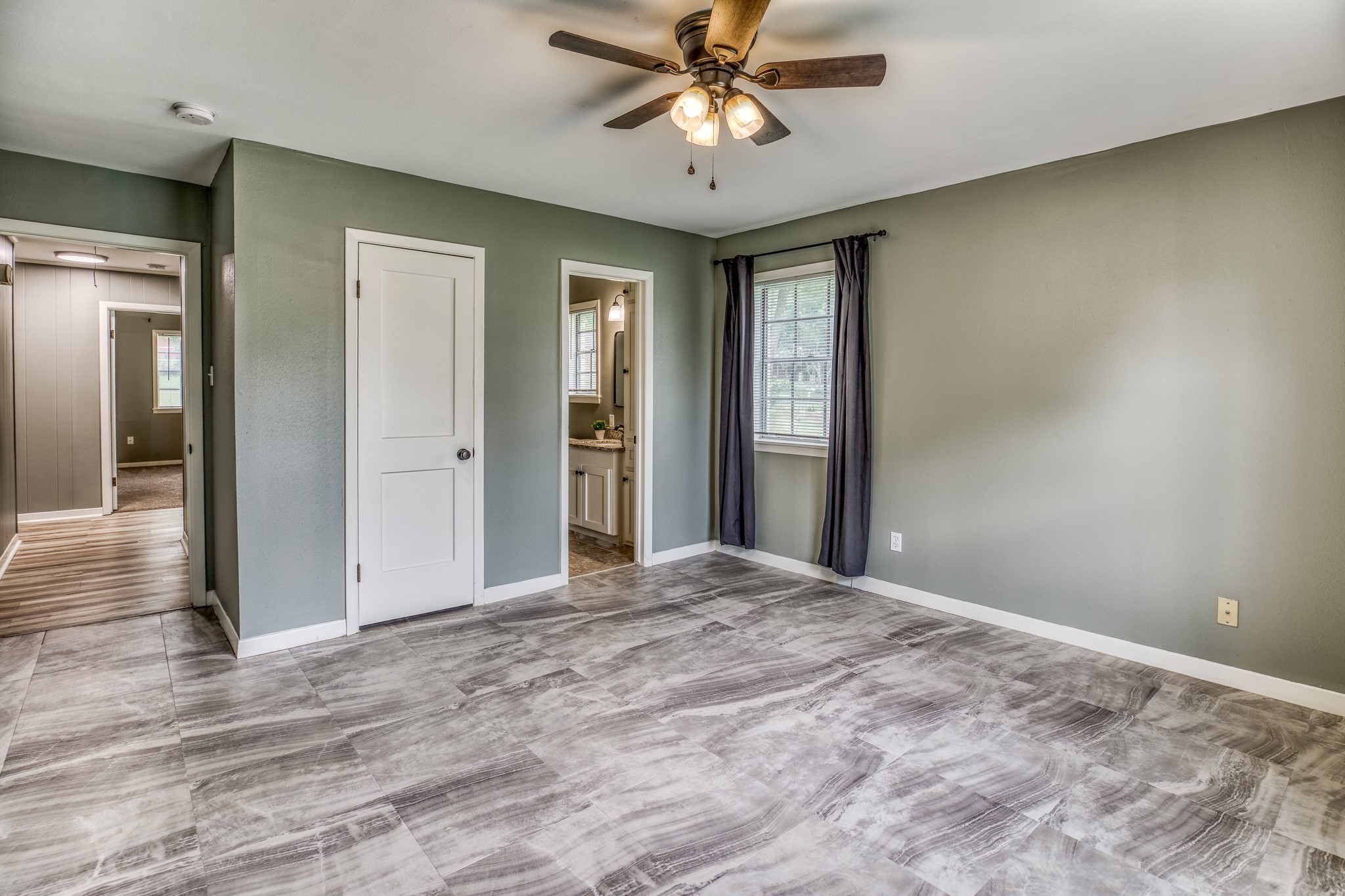 605 Clear Spring Drive Brenham, TX 77833 - Photo 12 of 22
