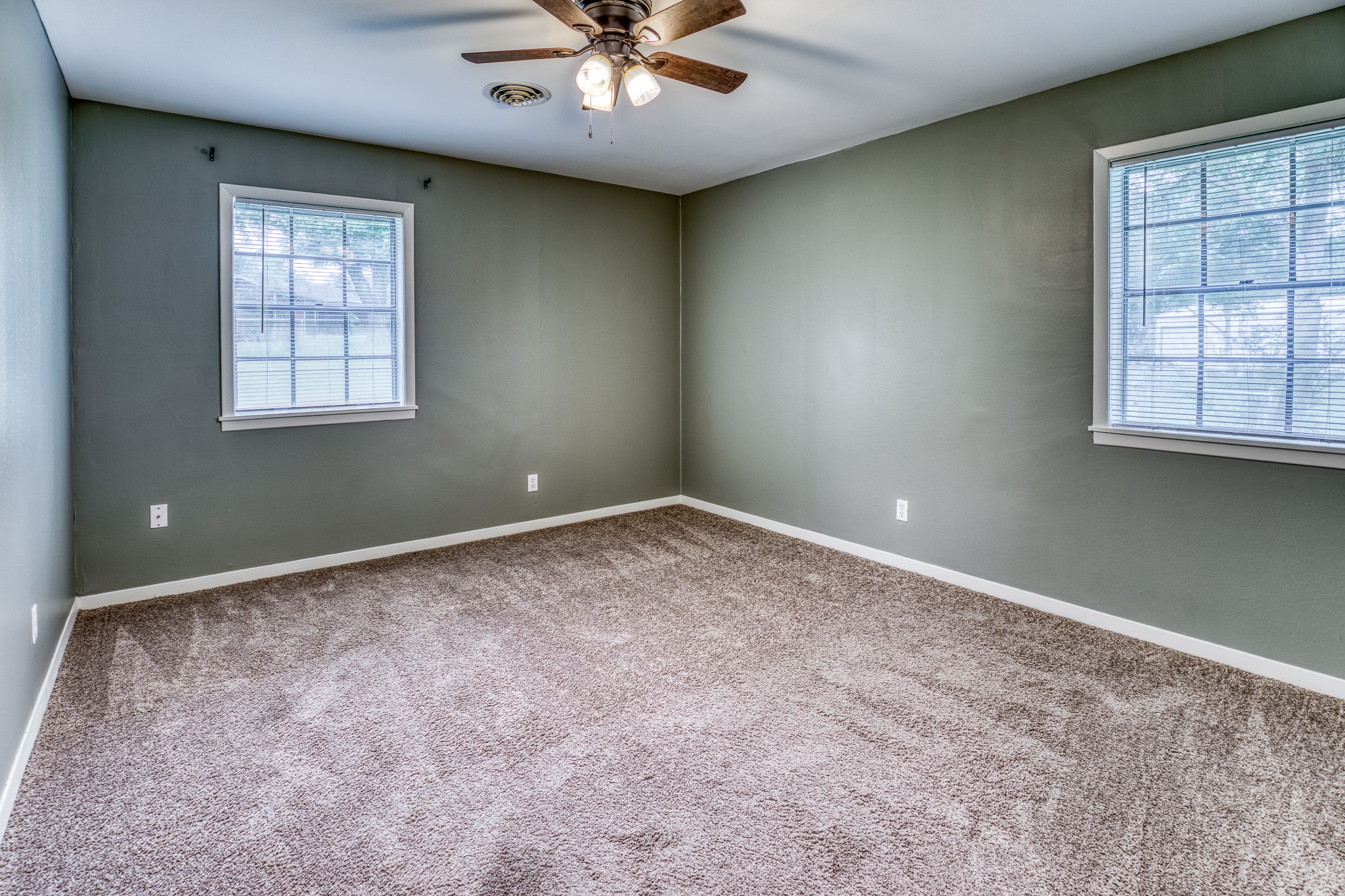 605 Clear Spring Drive Brenham, TX 77833 - Photo 15 of 22