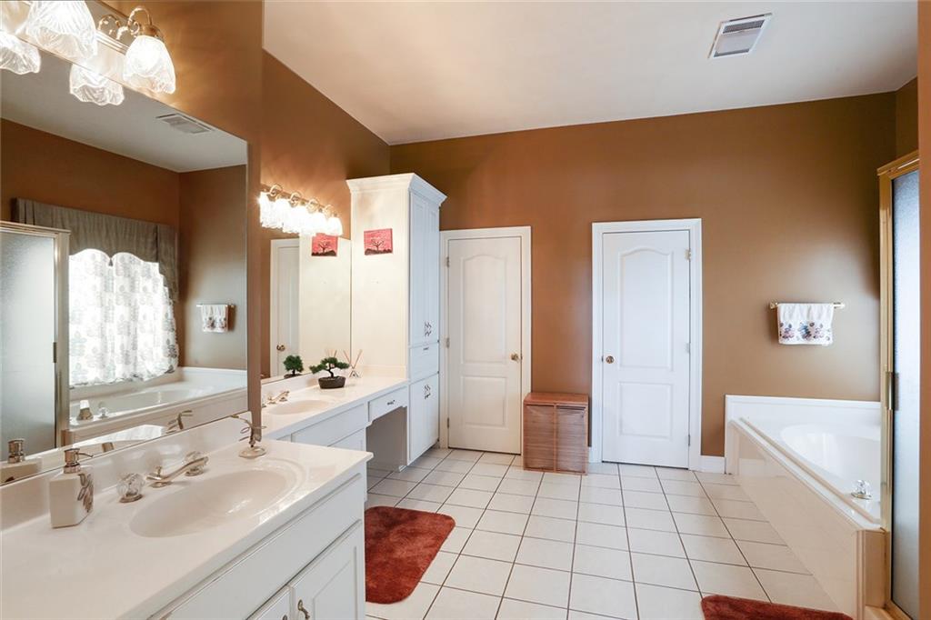 1487 Rue Bayonne Mandeville, LA 70471 - Photo 13 of 25 Gallery Image 13