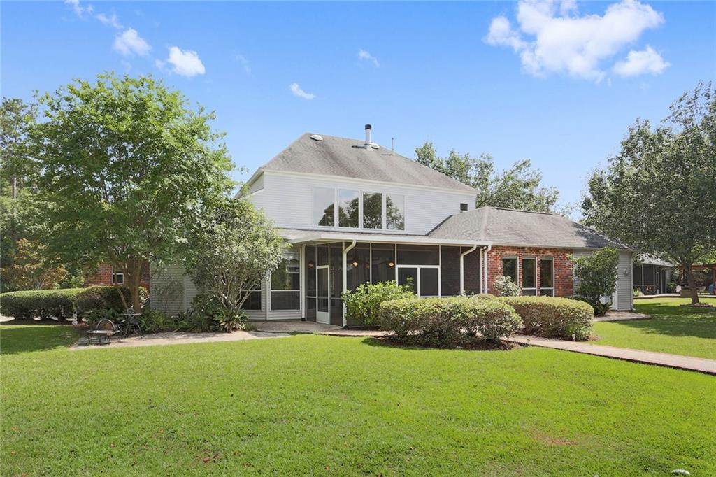 1487 Rue Bayonne Mandeville, LA 70471 - Photo 24 of 25 Gallery Image 24