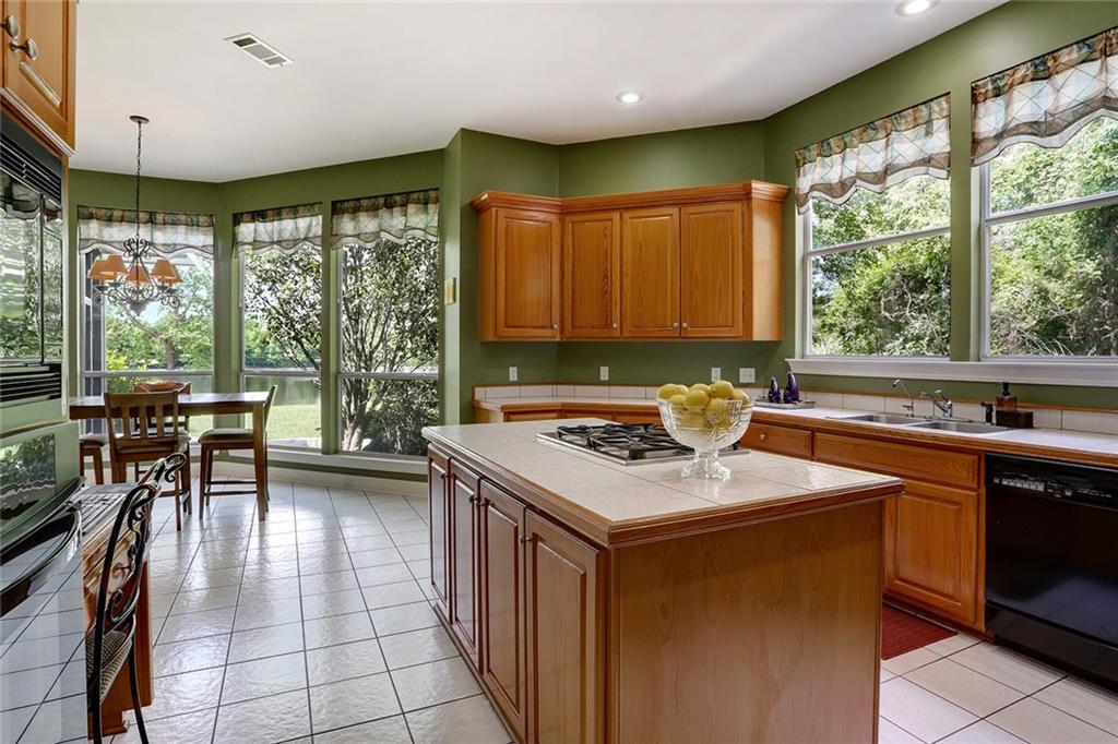 1487 Rue Bayonne Mandeville, LA 70471 - Photo 6 of 25 Gallery Image 6