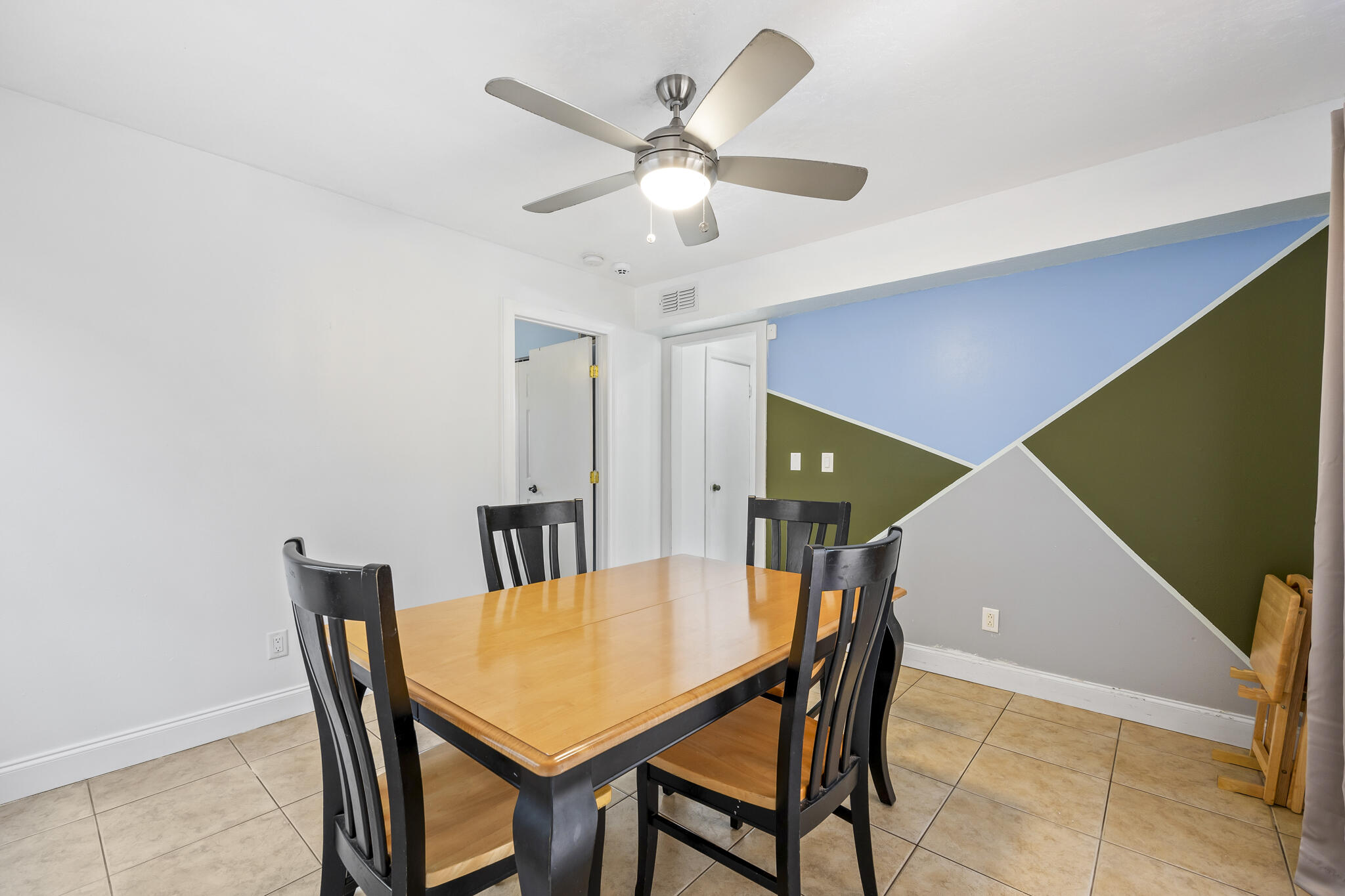 434 Avocado Road Northwest Palm Bay, FL 32907 - Photo 11 of 34 a-21
