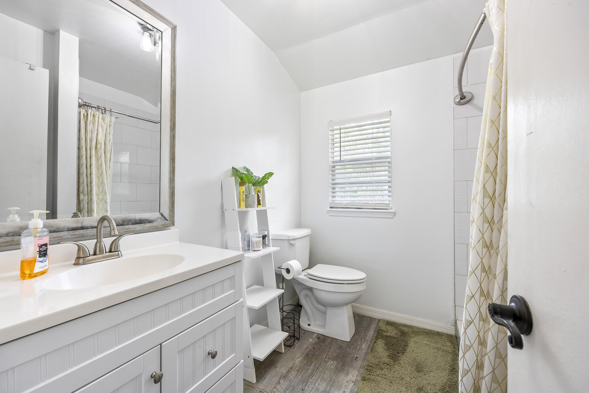 434 Avocado Road Northwest Palm Bay, FL 32907 - Photo 23 of 34 a-32