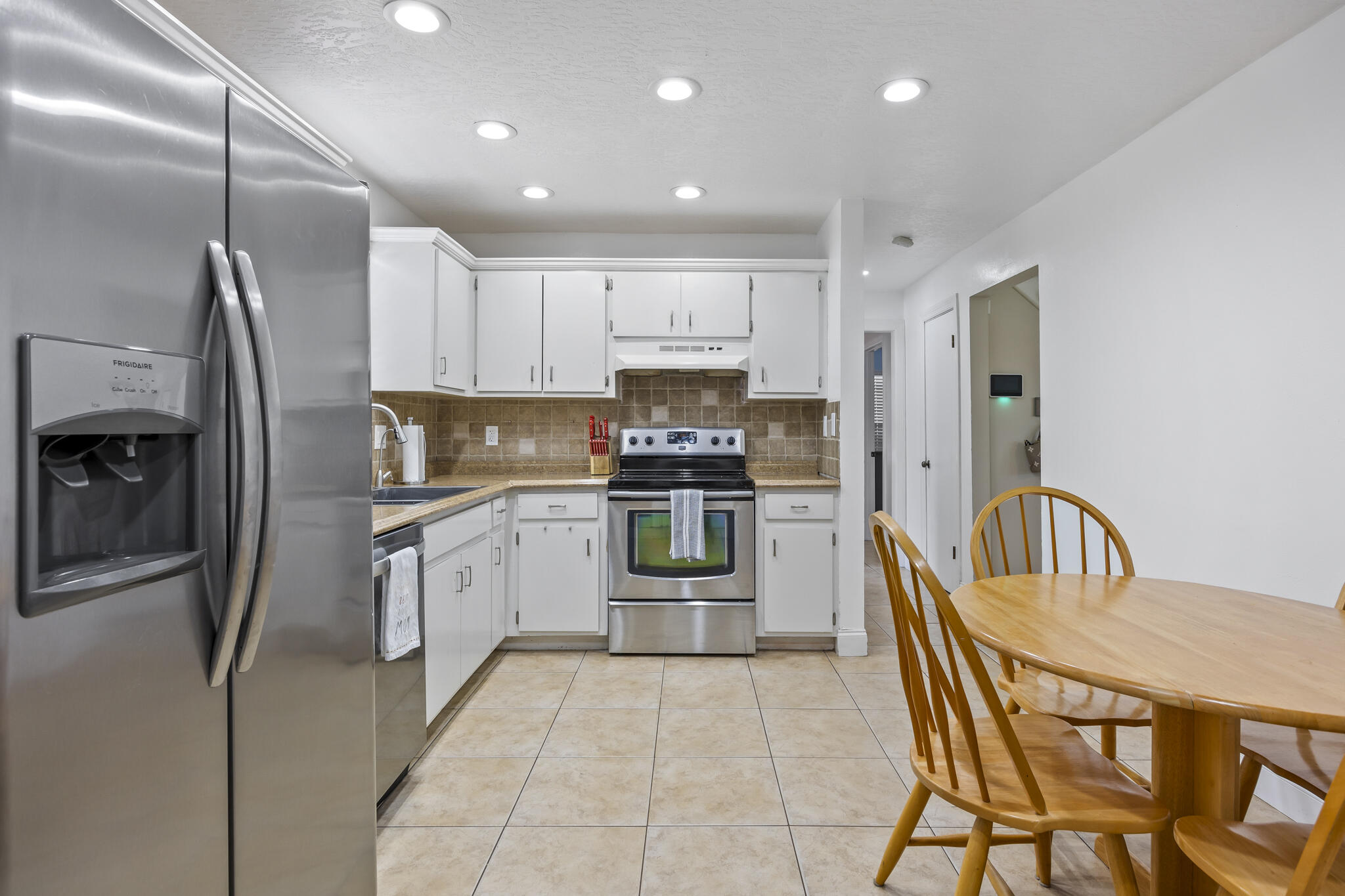 434 Avocado Road Northwest Palm Bay, FL 32907 - Photo 6 of 34 a-16