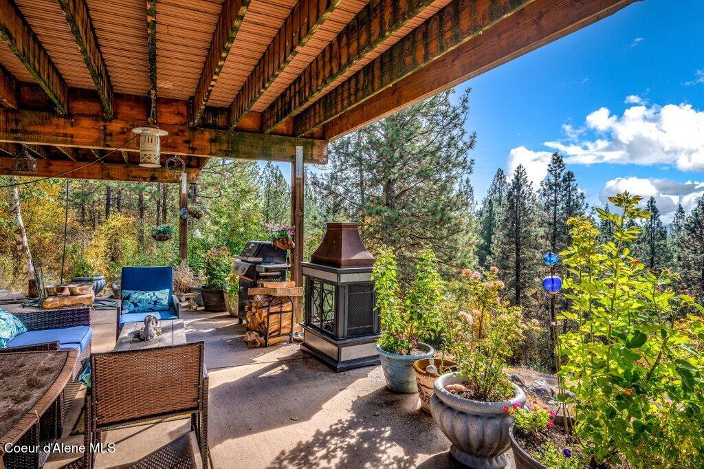 7170 West Reality Loop Coeur D'Alene, ID 83814 - Photo 39 of 44 Covered Deck3