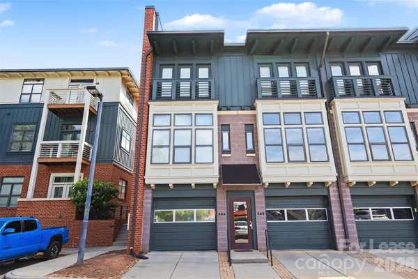 $2,600 | 506 New Bern Station Court, Charlotte, NC 28209