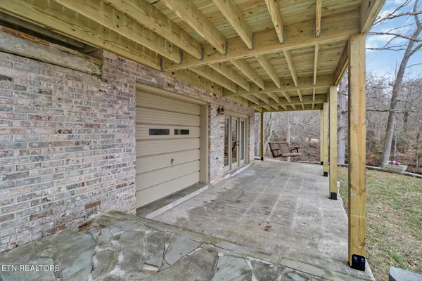 $725,000 | 165 Lakeshore Court, Spring City, TN 37381