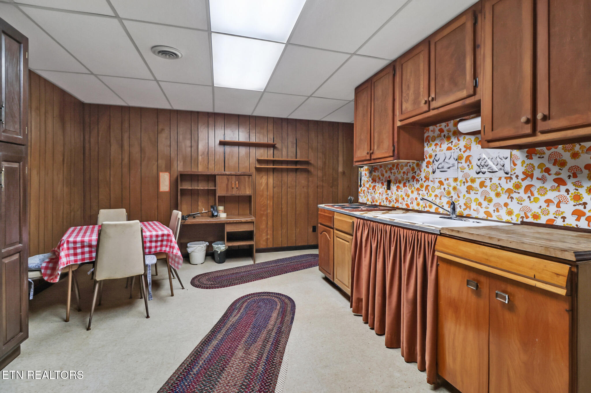 165 Lakeshore Court Spring City, TN 37381 - Photo 56 of 58 if1a9644-if1a9648