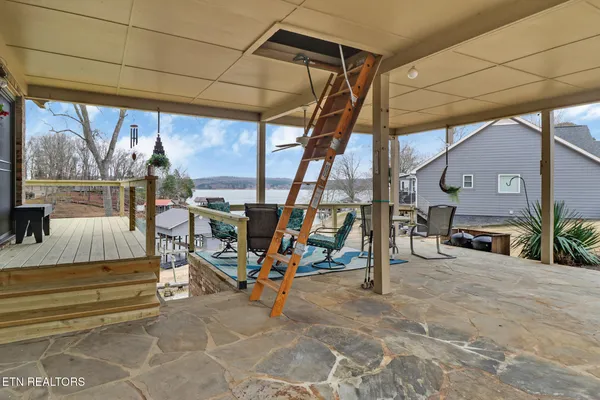 $725,000 | 165 Lakeshore Court, Spring City, TN 37381