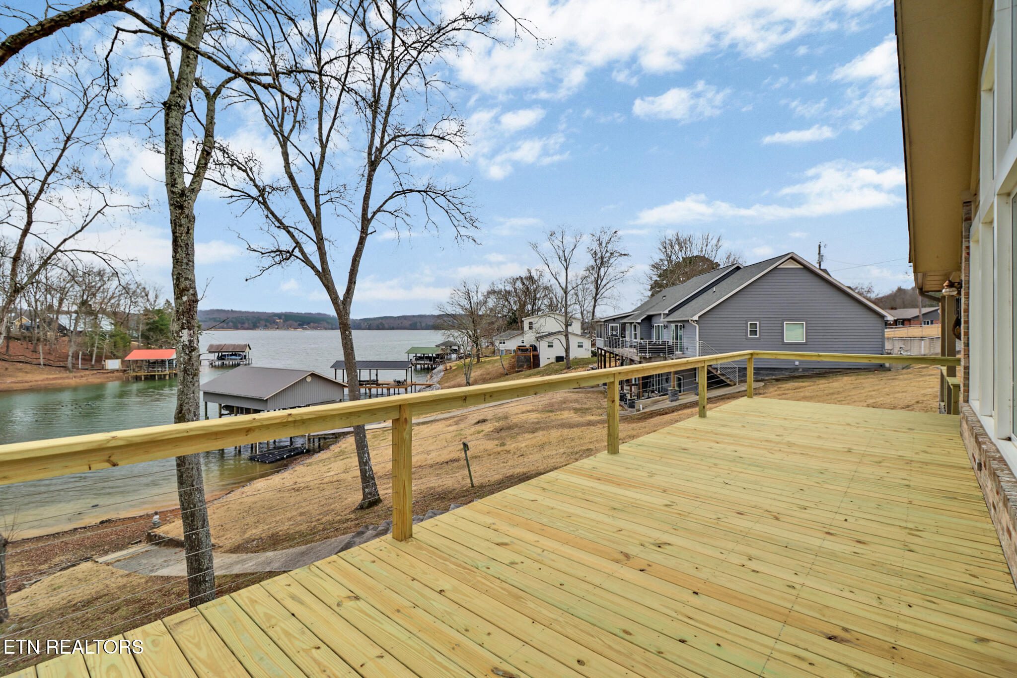 165 Lakeshore Court Spring City, TN 37381 - Photo 7 of 58 if1a9519-if1a9523