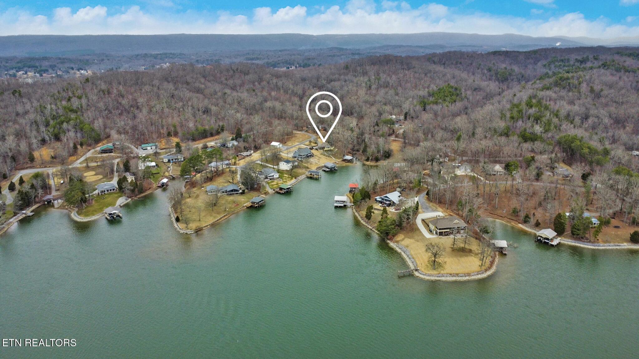 165 Lakeshore Court Spring City, TN 37381 - Photo 8 of 58 3
