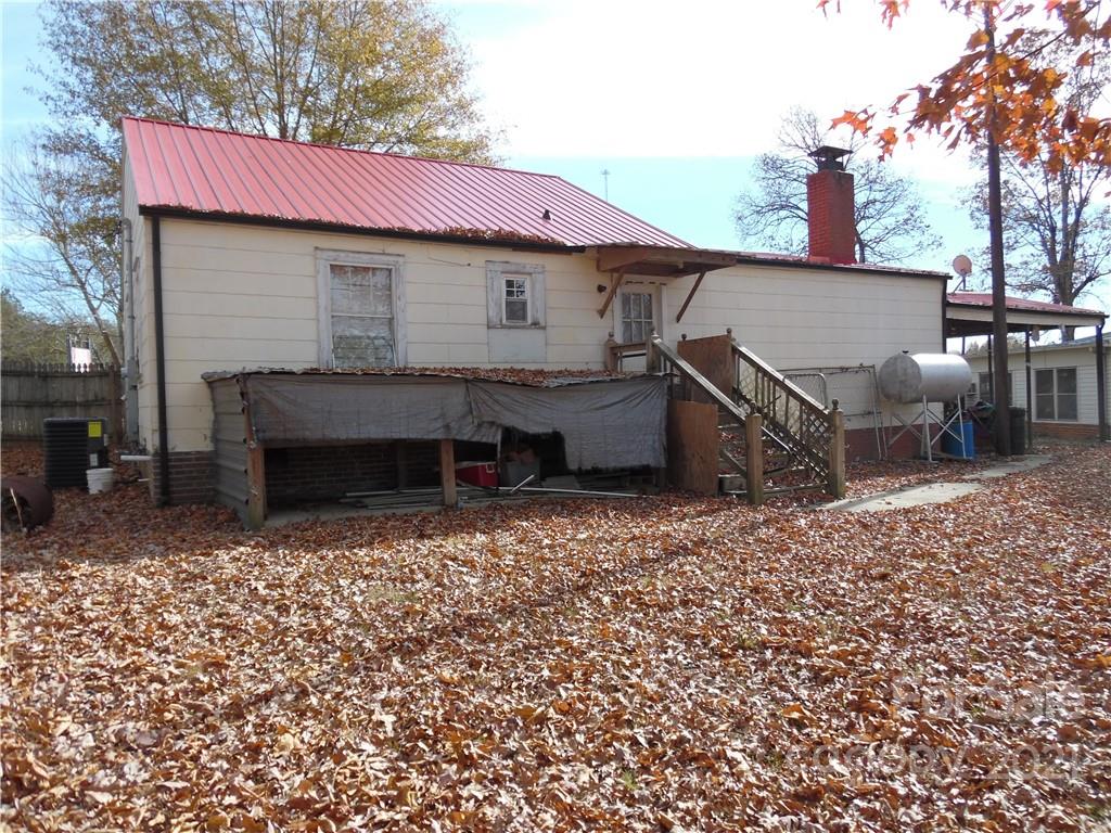 543 Sigmon Road Lincolnton, NC 28092 - Photo 4 of 6 Gallery Image 4