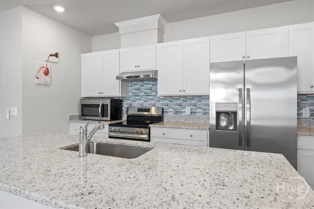 $2,750 | 142 Bottlebrush Drive, Bloomingdale, GA 31302