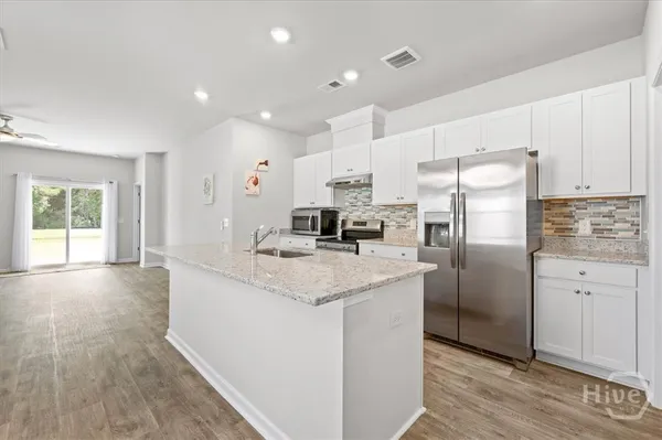 $2,750 | 142 Bottlebrush Drive, Bloomingdale, GA 31302