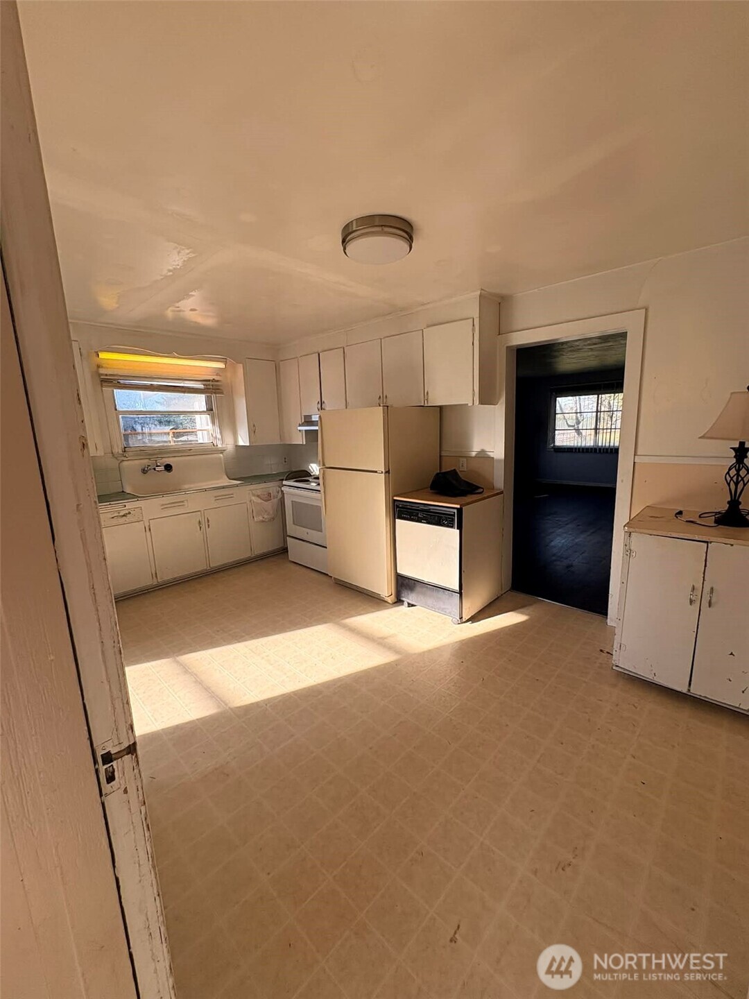 5724 Guide Meridian Bellingham, WA 98226 - Photo 10 of 38