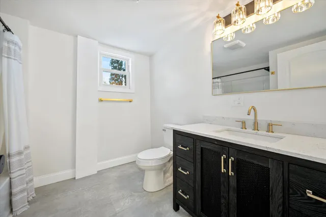 $335,000 | 2514 Western Avenue, Newburgh, ME 04444