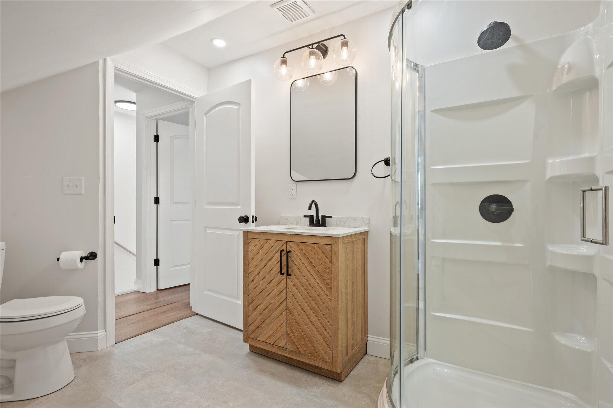 2514 Western Avenue Newburgh, ME 04444 - Photo 28 of 49 28-Bathroom