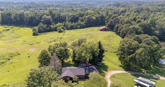 a view of a yard with mountain