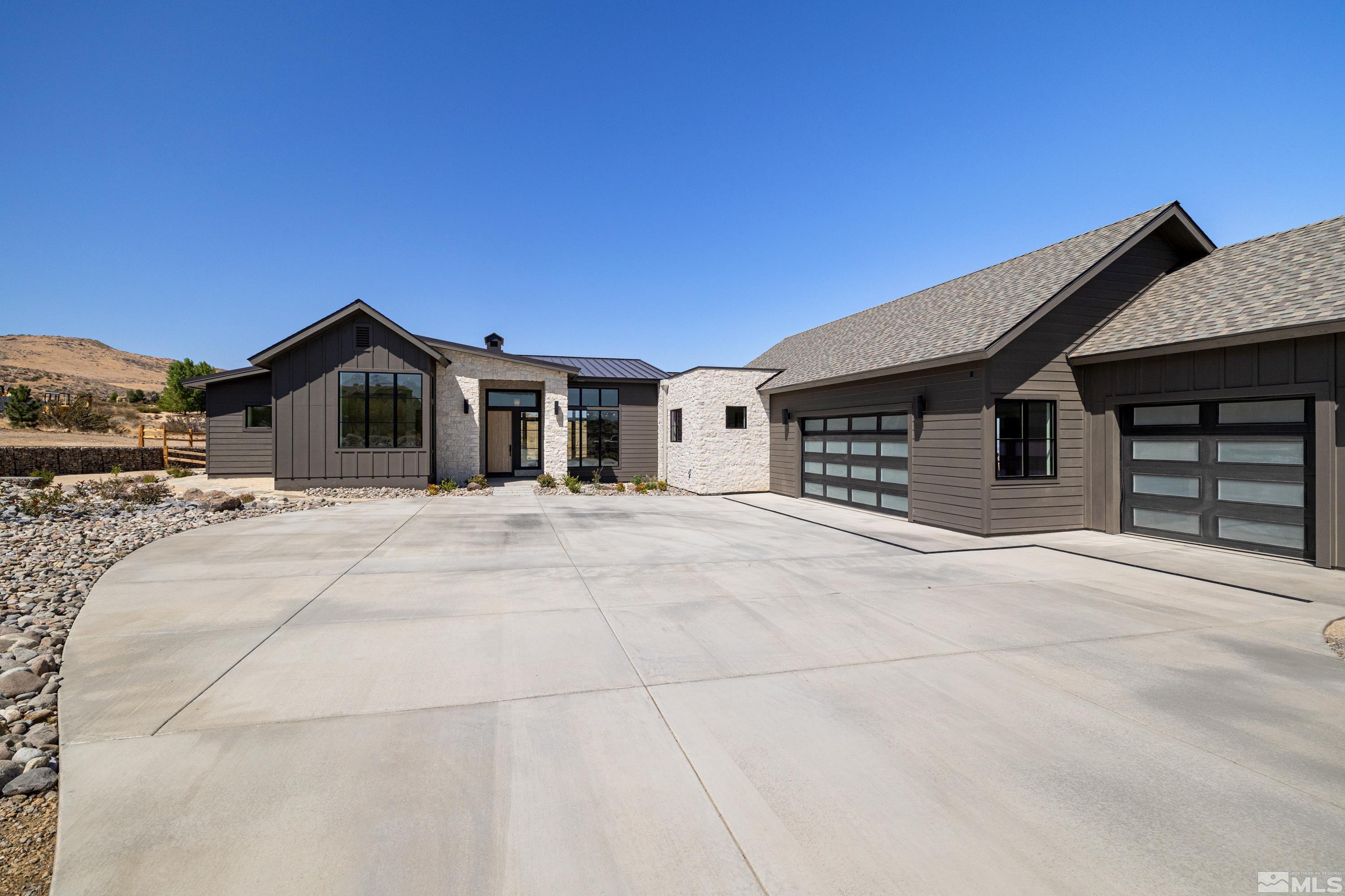 4035 Gray Fox Court Reno, NV 89511 - Photo 4 of 16 Photo 4