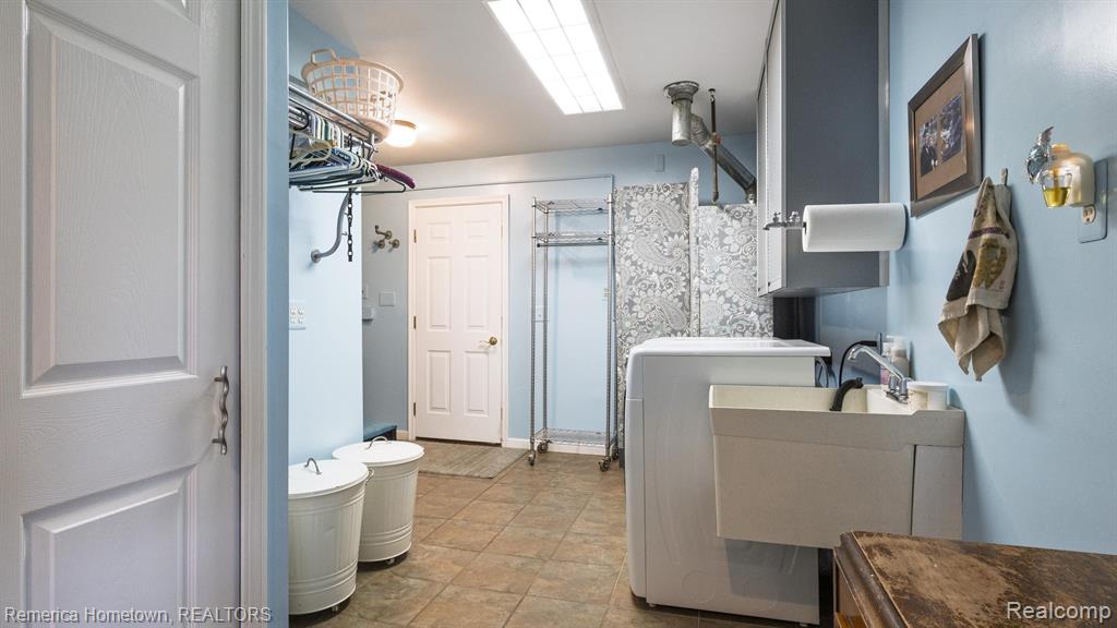 4360 Squirrel Road Bloomfield Hills, MI 48304 - Photo 30 of 39 Gallery Image 30