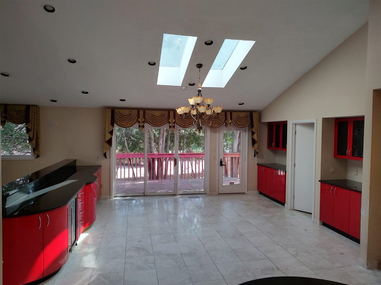 3541 Ridgeview Court Bloomfield Hills, MI 48302 - Photo 6 of 19 Gallery Image 6
