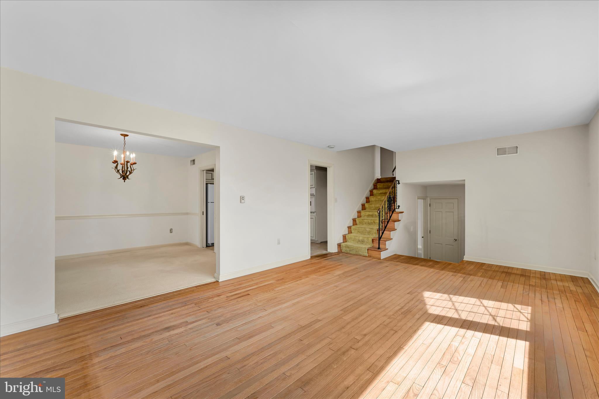 2341 Butter Road Lancaster, PA 17601 - Photo 14 of 50 Living Area