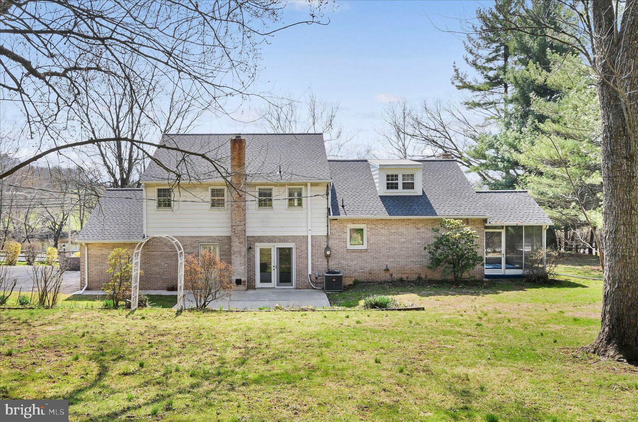 2341 Butter Road Lancaster, PA 17601 - Photo 43 of 50 Exterior Back