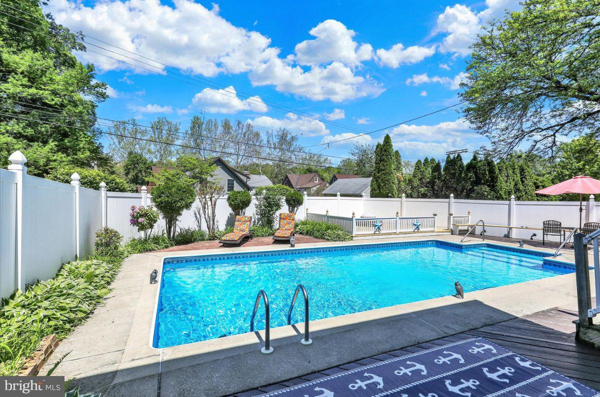 833 Joan Terrace Reading, PA 19611 - Photo 11 of 51 Inground pool
