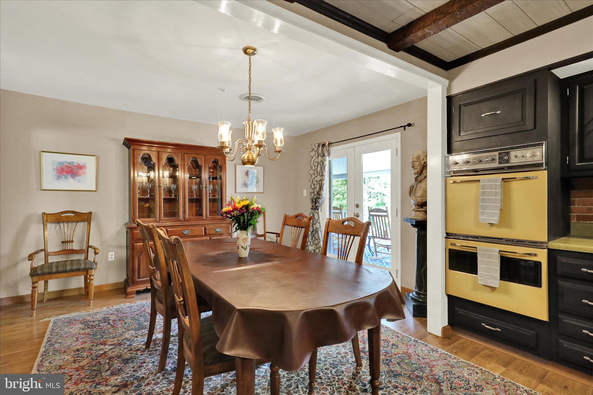 833 Joan Terrace Reading, PA 19611 - Photo 22 of 51 Dining room