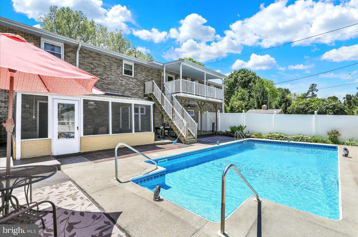833 Joan Terrace Reading, PA 19611 - Photo 8 of 51 Inground pool
