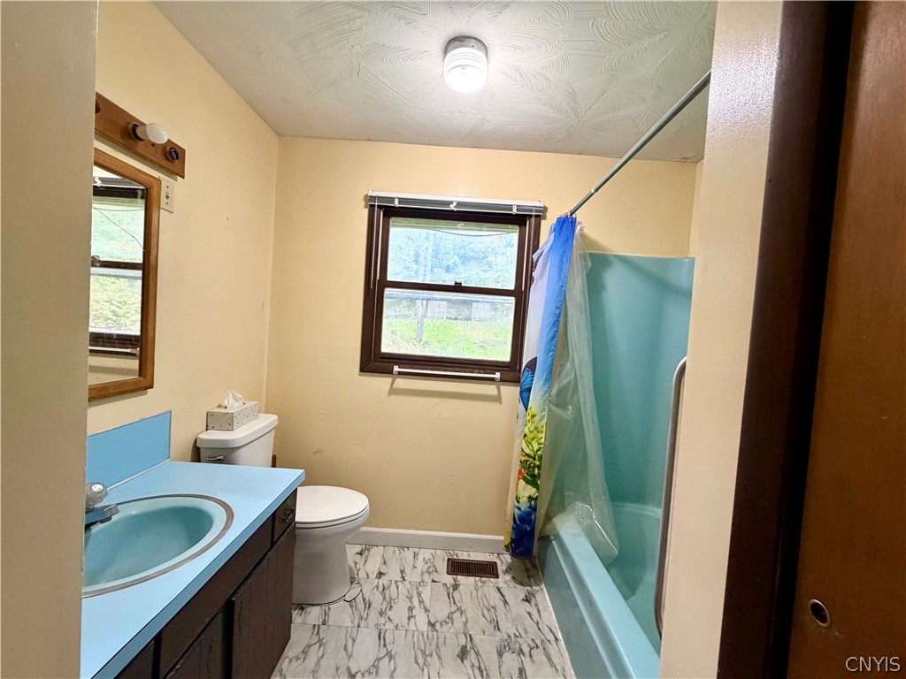 595 Bond Road Homer, NY 13045 - Photo 15 of 32 Gallery Image 15