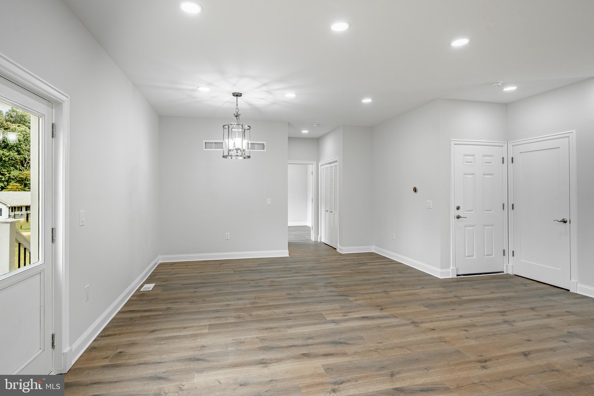 261 Reid Road Coatesville, PA 19320 - Photo 10 of 41 Gallery Image 10