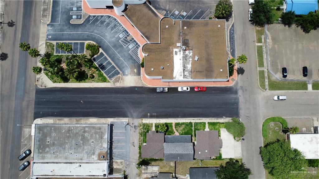 220 5th Street Weslaco, TX 78596 - Photo 4 of 25