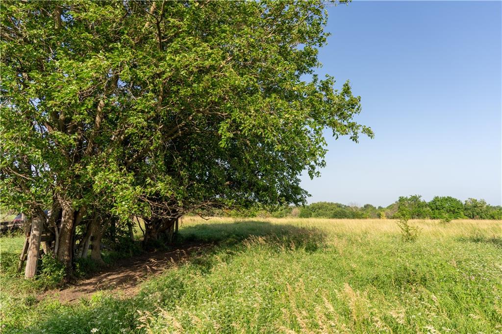 134 Haskell Road Pomona, KS 66076 - Photo 35 of 38