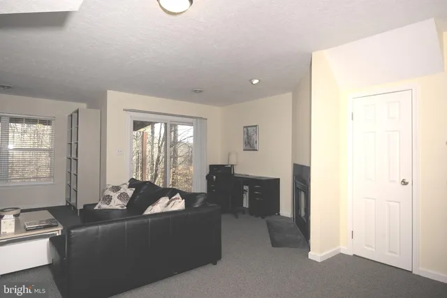 $439,900 | 233 Cayman Court, Wilmington, DE 19808