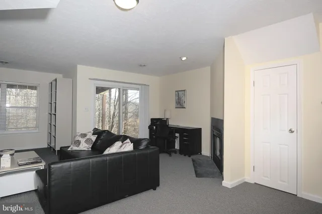 $439,900 | 233 Cayman Court, Wilmington, DE 19808