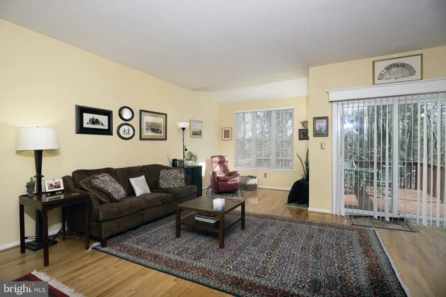 $439,900 | 233 Cayman Court, Wilmington, DE 19808