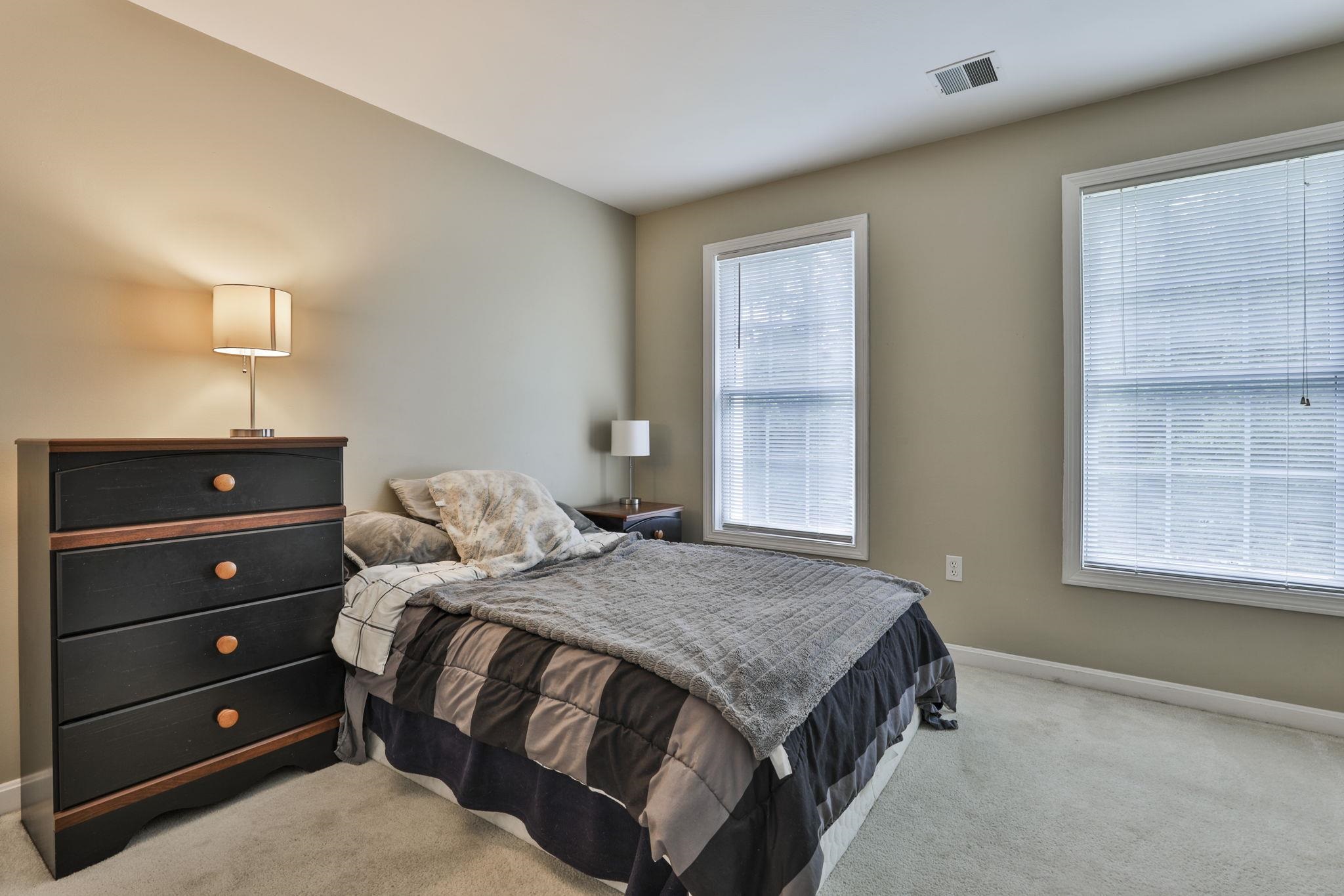 111 Woodhill Road Bow, NH 03304 - Photo 11 of 40