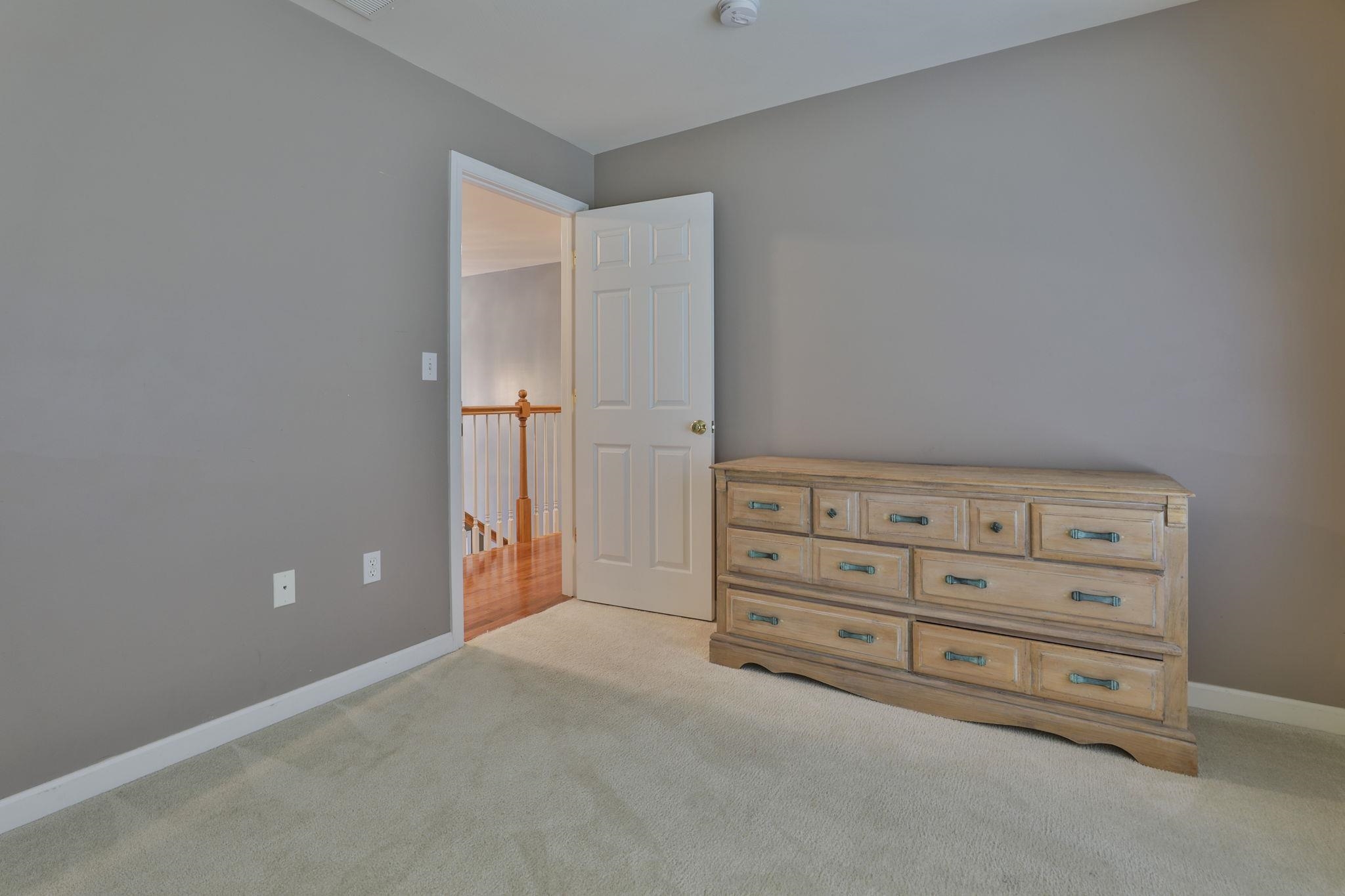 111 Woodhill Road Bow, NH 03304 - Photo 15 of 40
