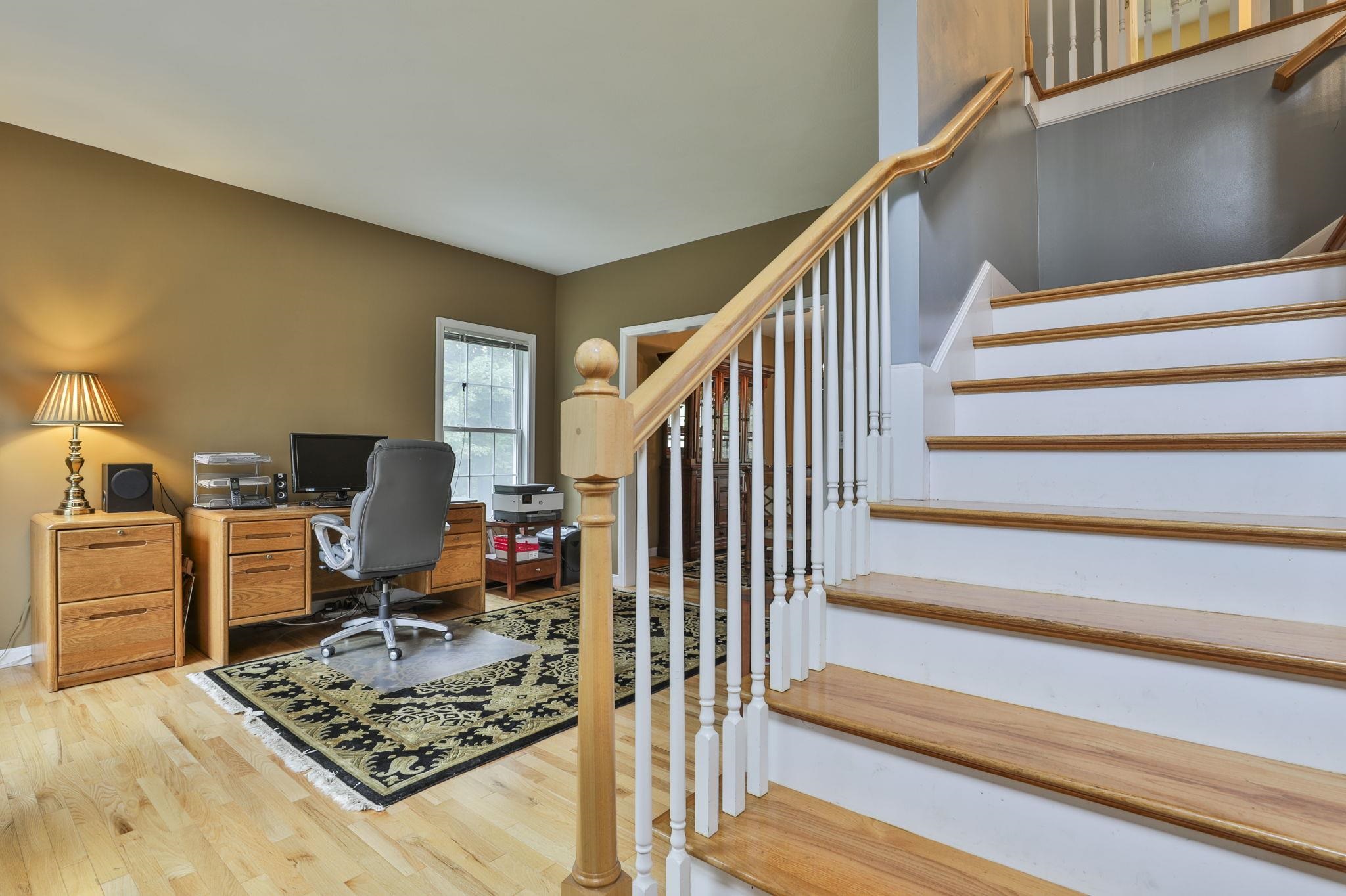 111 Woodhill Road Bow, NH 03304 - Photo 6 of 40