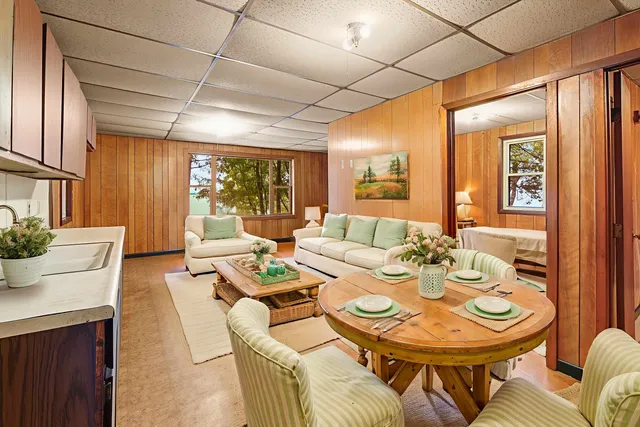 $420,900 | W10904 Glen Drive, Beaver Dam, WI 53916